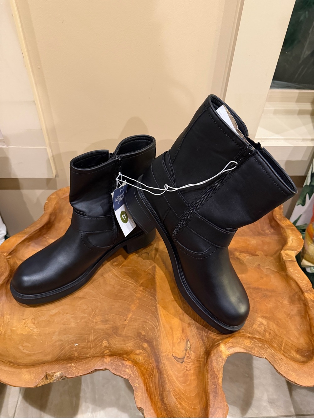 New UNIVERSAL THREAD CONNOR Black faux Leather Buckle Ankle Boots Women’s 11 - Picture 3 of 10